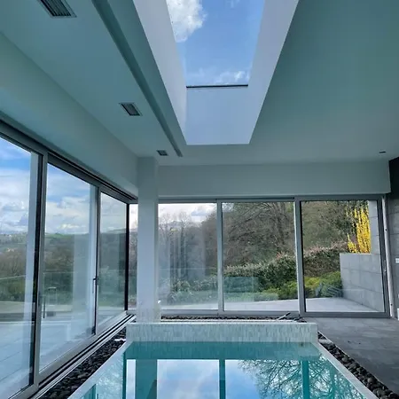 Tres Prismas Exclusive Villa Sarria Buitenkant foto